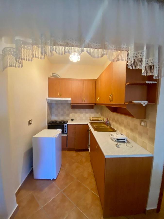 Family Apartments ซารานเดอ ภายนอก รูปภาพ
